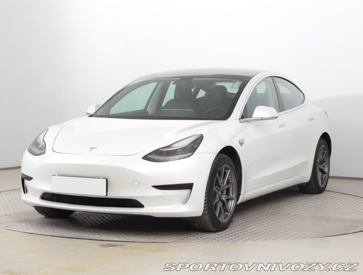 Tesla Model 3 Std Range Plus 52kWh 2020