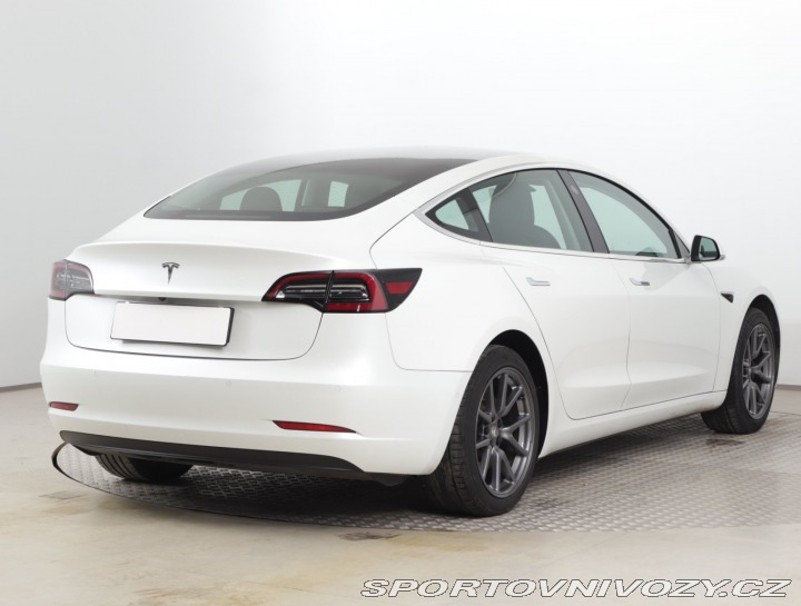 Tesla Model 3 Std Range Plus 52kWh 2020