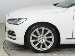 Volvo V90 Momentum D5 AWD 2017