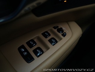 Volvo V90 Momentum D5 AWD 2017