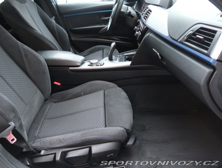 BMW 3 M Sport 330 d xDrive 2015