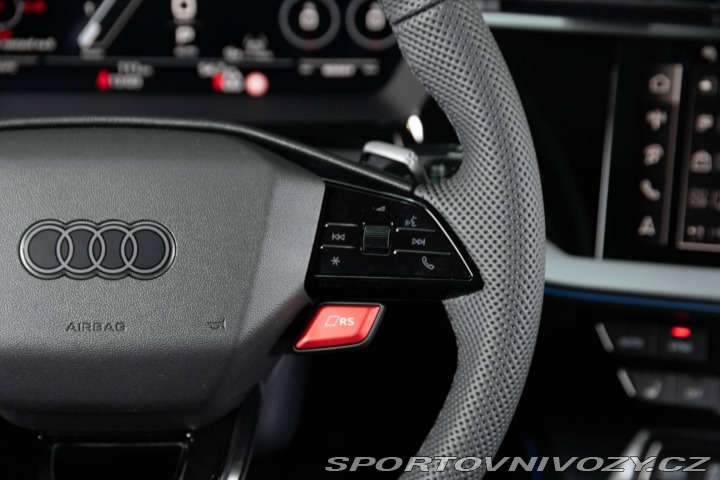 Audi RS3 Sportback TFSI quattro/A 2026