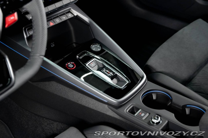 Audi RS3 Sportback TFSI quattro/A 2026