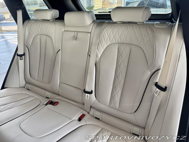 BMW X5 40i xDrive*REZERVACE! 2021