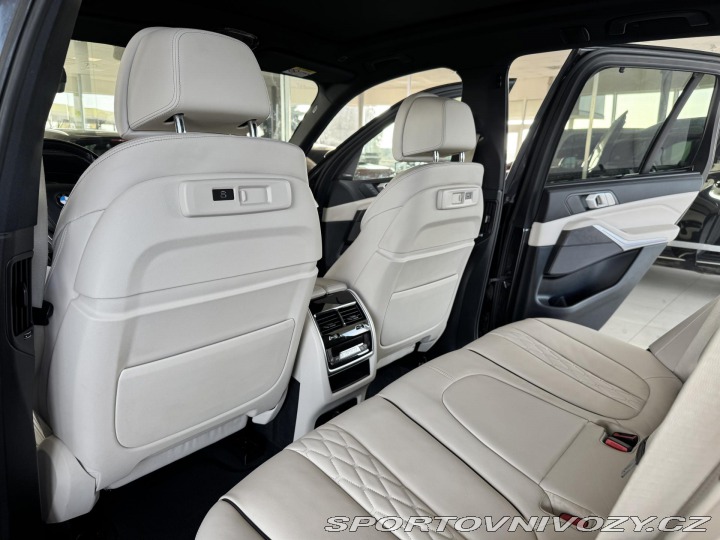 BMW X5 40i xDrive*REZERVACE! 2021