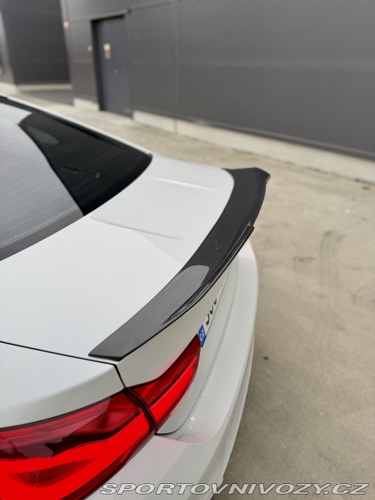 BMW M4 F82 DCT ČR CARBON CS 2014