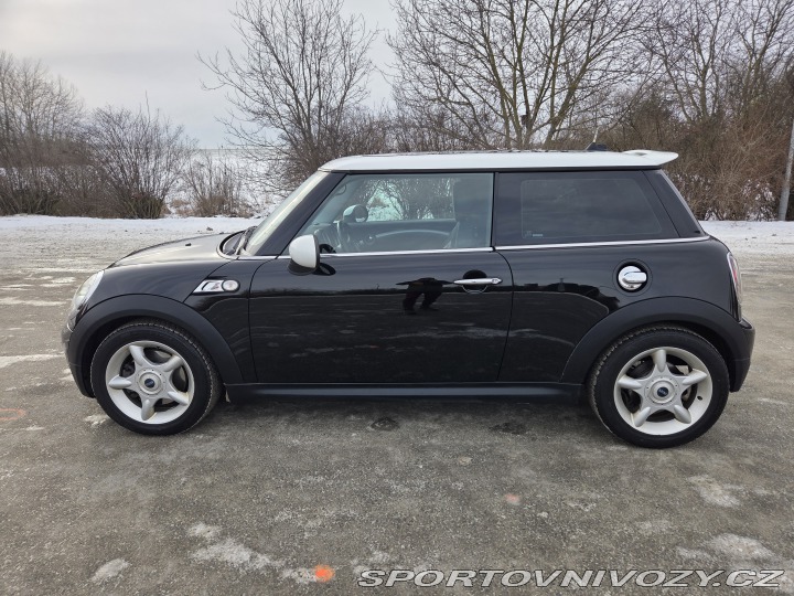 Mini Cooper S (R56) 2009