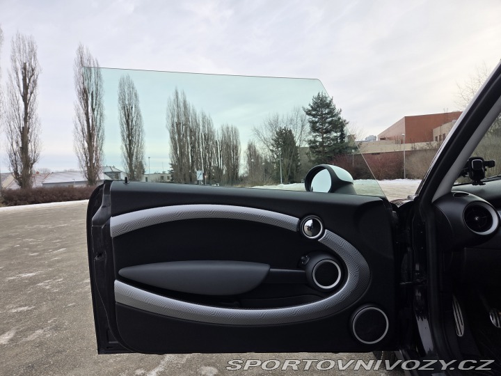 Mini Cooper S (R56) 2009