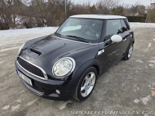Mini Cooper S (R56) 2009