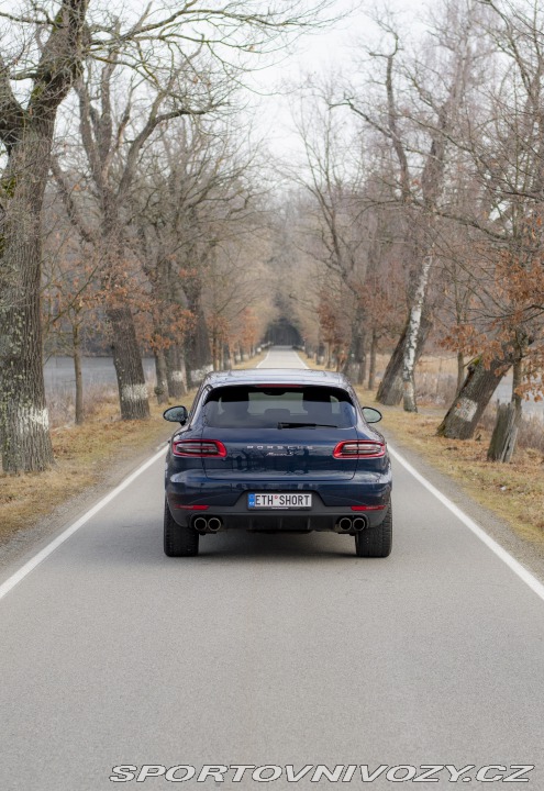 Porsche Macan Macan S 2015