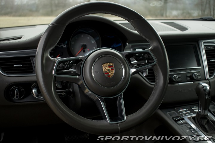 Porsche Macan Macan S 2015