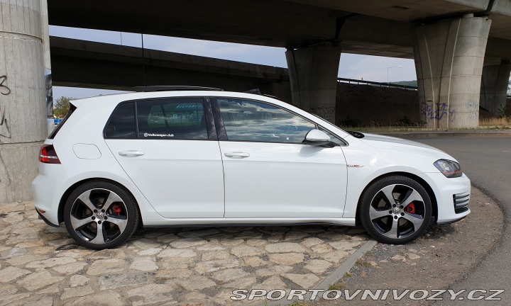 Volkswagen Golf 2.0 GTI 2013