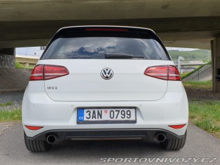 Volkswagen Golf 2.0 GTI 2013