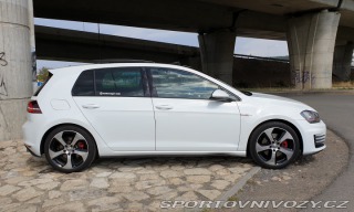 Volkswagen Golf 2.0 GTI 2013