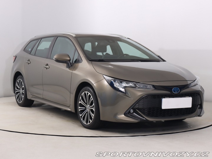 Toyota Corolla 2.0 Hybrid 2022