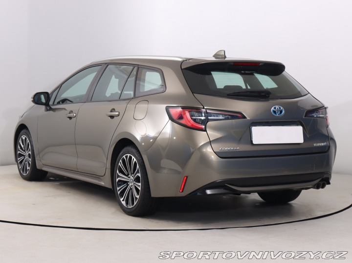Toyota Corolla 2.0 Hybrid 2022