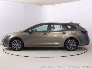 Toyota Corolla 2.0 Hybrid 2022