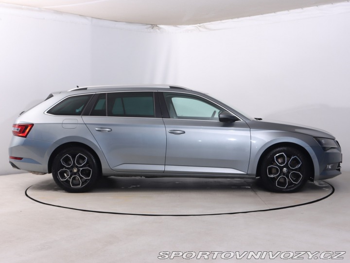 Škoda Superb Style 2.0 TSI 2017