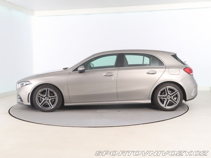 Mercedes-Benz A AMG line A 200 2020