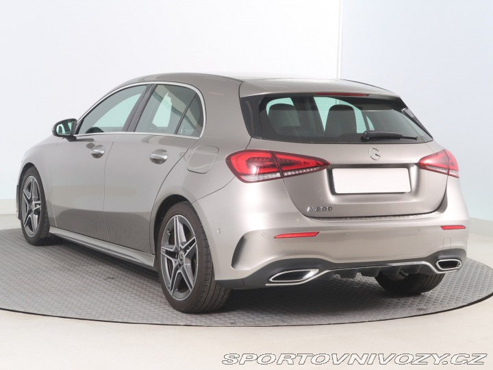 Mercedes-Benz A AMG line A 200 2020