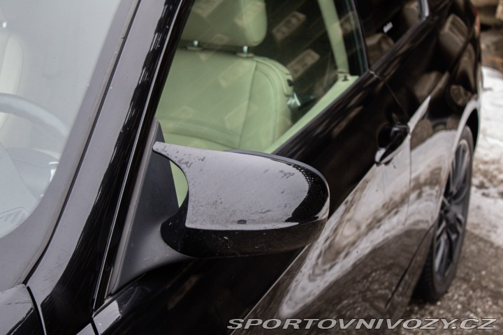 BMW 3 330i xDrive A/T, 200kW, 2010