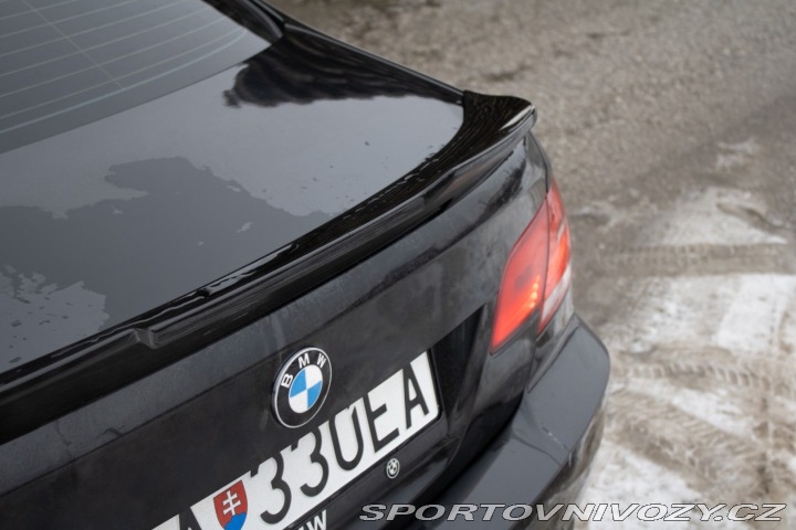 BMW 3 330i xDrive A/T, 200kW, 2010
