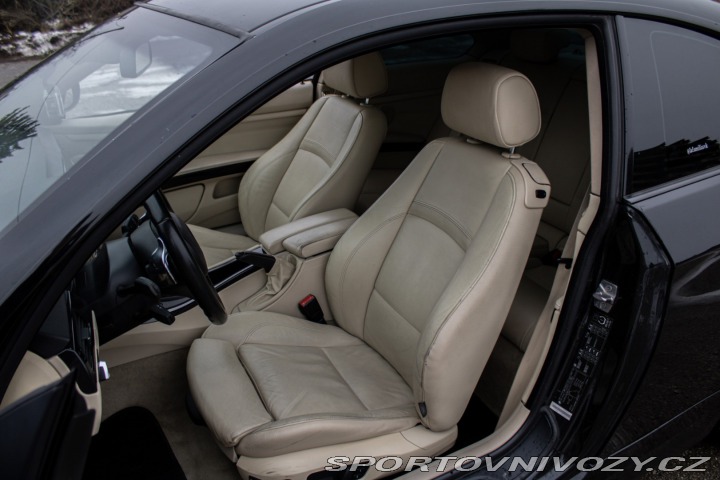 BMW 3 330i xDrive A/T, 200kW, 2010