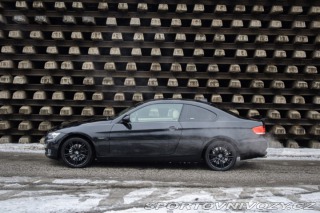 BMW 3 330i xDrive A/T, 200kW, 2010