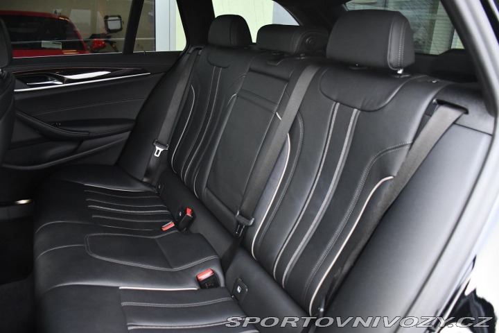 BMW 5 530d LUXURY LINE ČR 1M 2x 2020