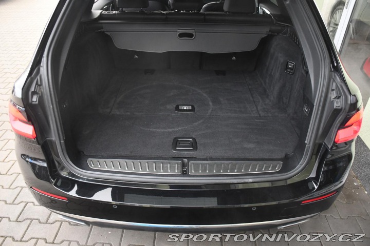 BMW 5 530d LUXURY LINE ČR 1M 2x 2020