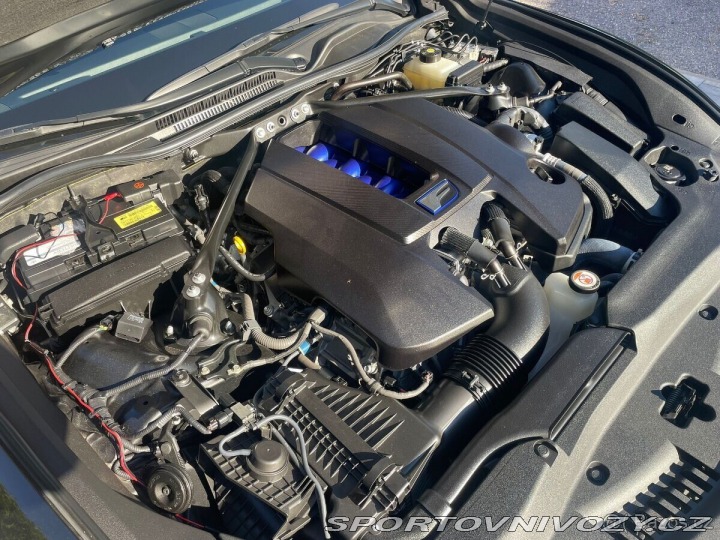 Lexus RC RC-F 5,0 V8 komplet hist. 2017