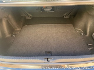 Lexus RC RC-F 5,0 V8 komplet hist. 2017