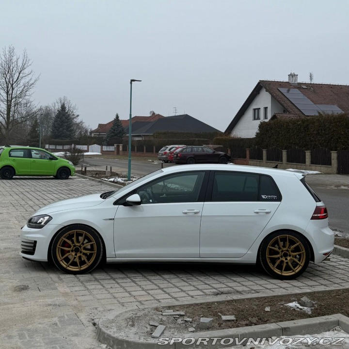 Volkswagen Golf GTD 2.0 TDI 135KW,ALU 18 2016