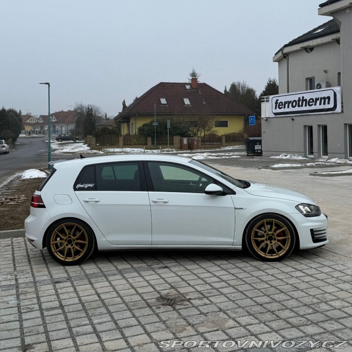Volkswagen Golf GTD 2.0 TDI 135KW,ALU 18 2016