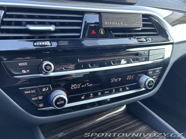 BMW 5 5540i xDrive Luxury Line 2017