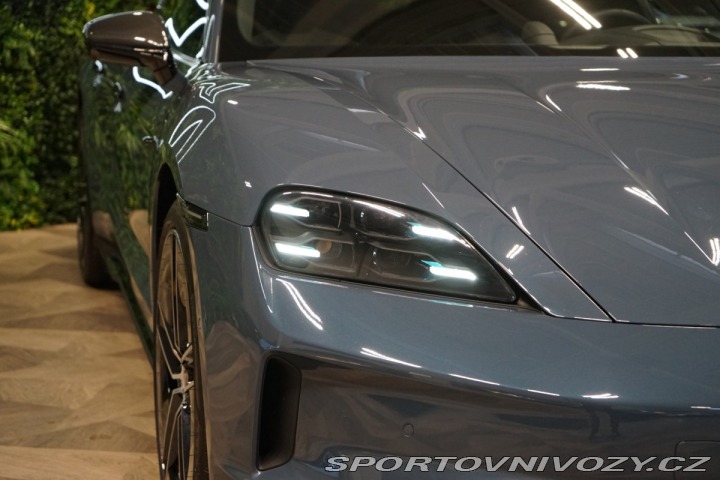 Porsche Taycan GTS*PANO*360*PCCB*PASS-DI 2025