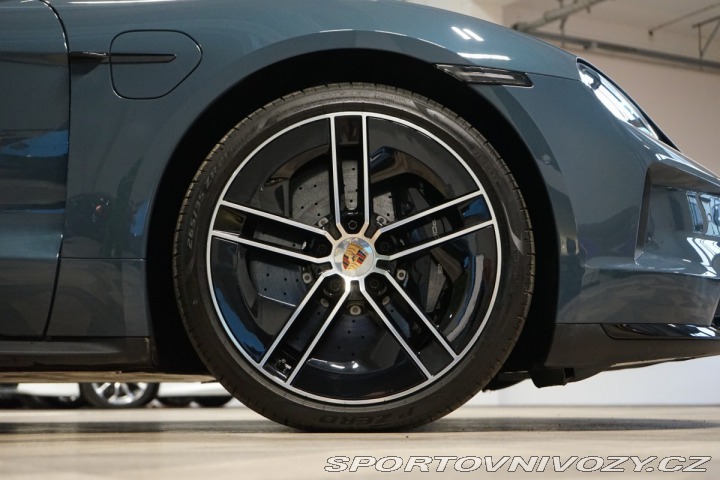 Porsche Taycan GTS*PANO*360*PCCB*PASS-DI 2025