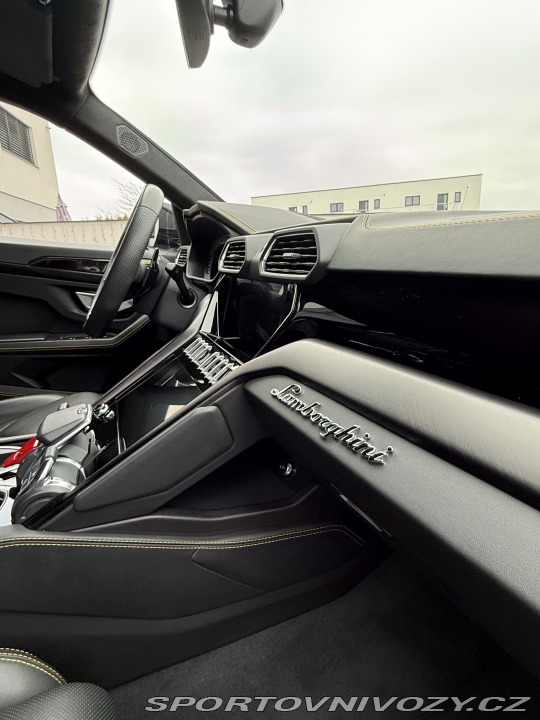 Lamborghini Urus 2022