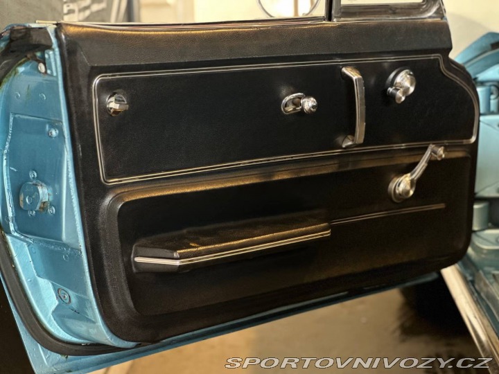 Chevrolet Corvette Stingray Convertible 1966