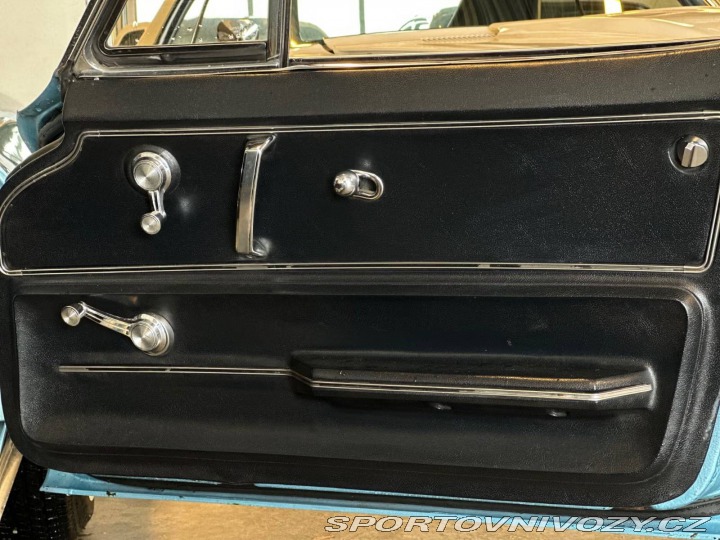 Chevrolet Corvette Stingray Convertible 1966