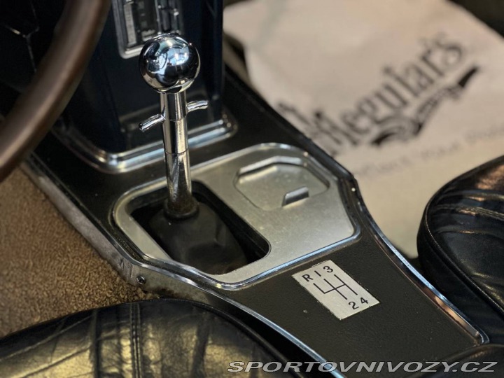 Chevrolet Corvette Stingray Convertible 1966