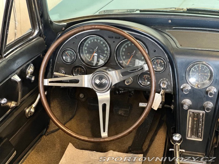 Chevrolet Corvette Stingray Convertible 1966