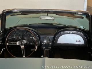 Chevrolet Corvette Stingray Convertible 1966