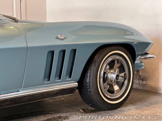 Chevrolet Corvette Stingray Convertible 1966