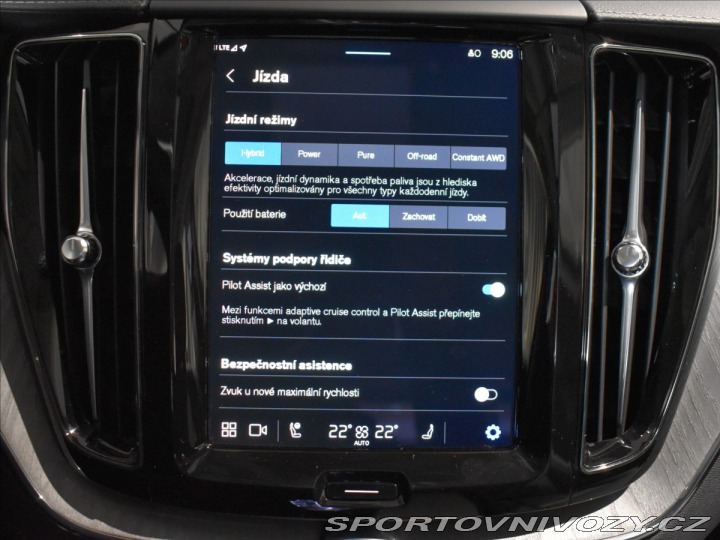 Volvo Ostatní modely XC60 2,0 T6 AWD Ult Pano,Vzduc 2025