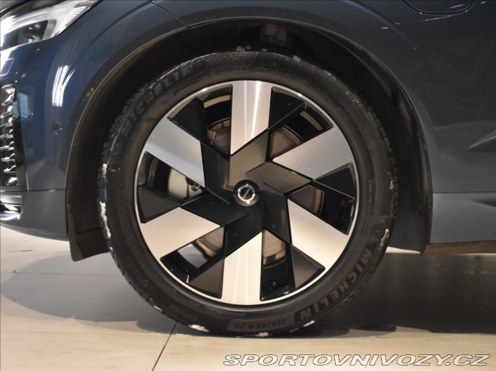 Volvo Ostatní modely XC60 2,0 T6 AWD Ult Pano,Vzduc 2025