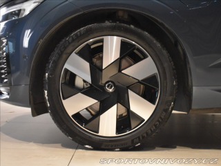 Volvo Ostatní modely XC60 2,0 T6 AWD Ult Pano,Vzduc 2025