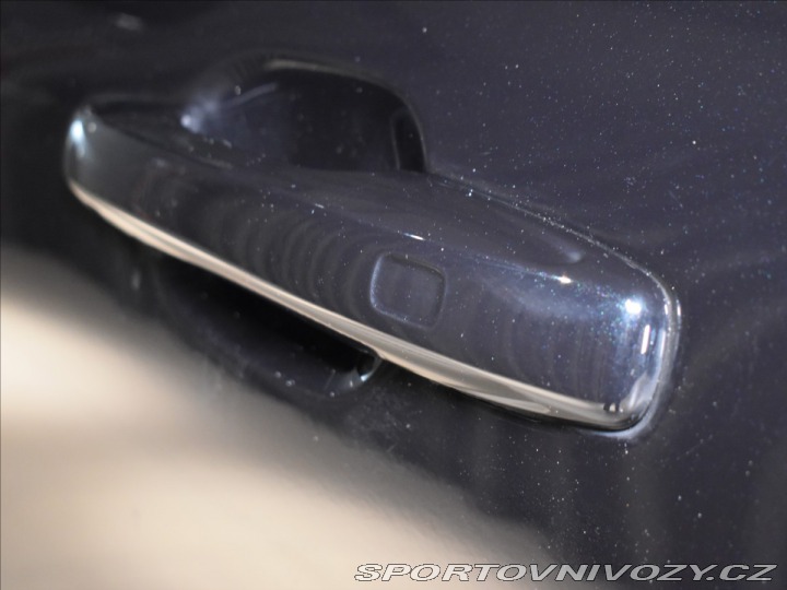 Volvo Ostatní modely XC60 2,0 T6 AWD PLUS Black Edi 2024