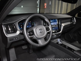 Volvo Ostatní modely XC60 2,0 T6 AWD PLUS Black Edi 2024