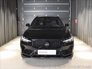 Volvo Ostatní modely XC60 2,0 T6 AWD PLUS Black Edi 2024
